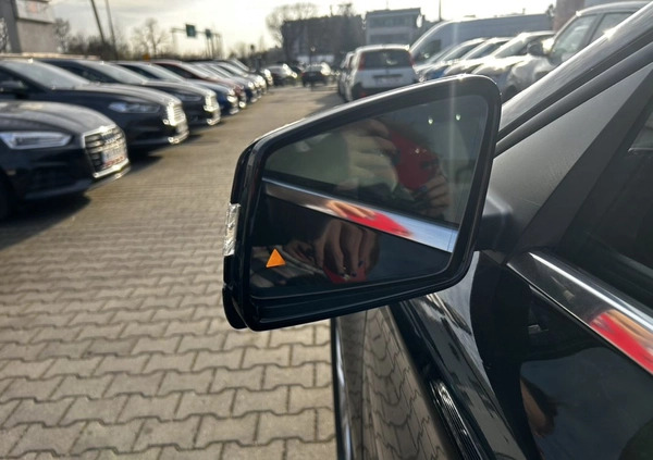 Mercedes-Benz GLA cena 109800 przebieg: 60500, rok produkcji 2019 z Warszawa małe 172